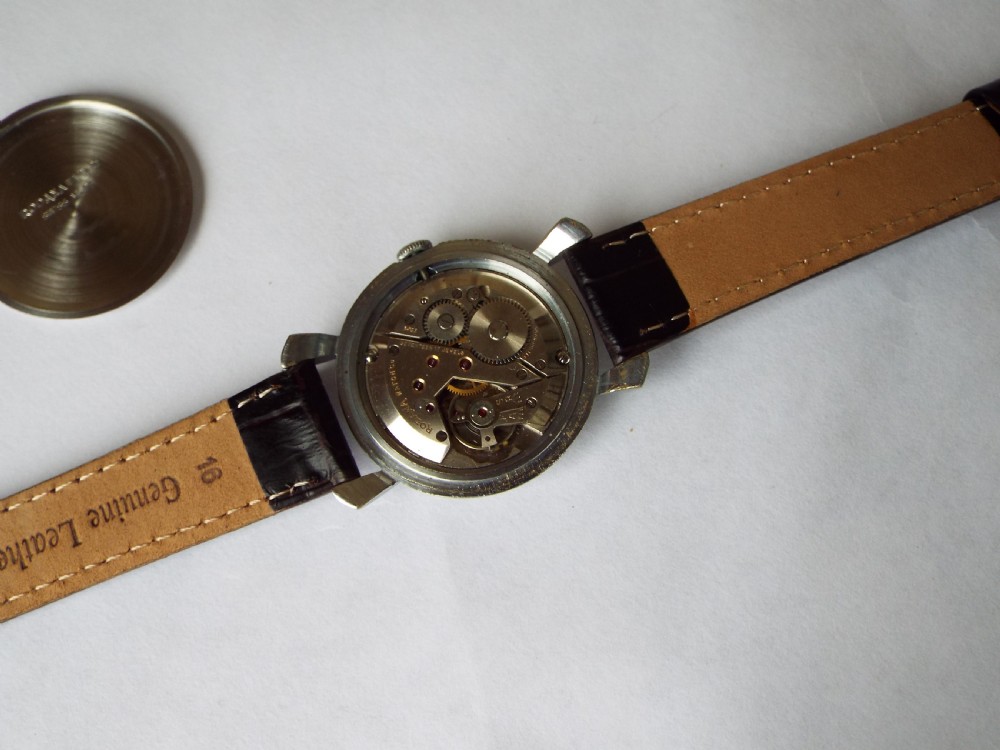 Gents 1950s Rodania wrist watch View III