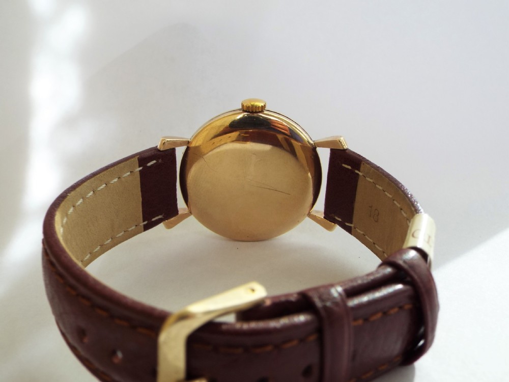 Gents 9ct gold Olma wrist watch, 1956 View V