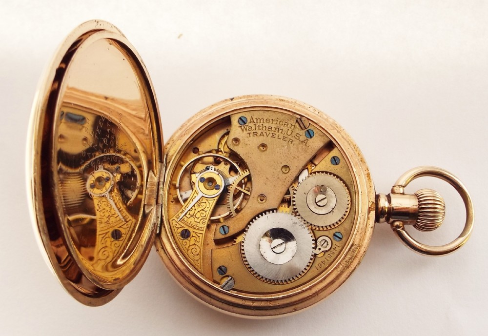 Antique 1905 Waltham Traveler full hunter pocket watch. View IV