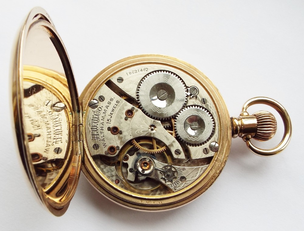 Antique stem winding Waltham pocket watch 1912. View V