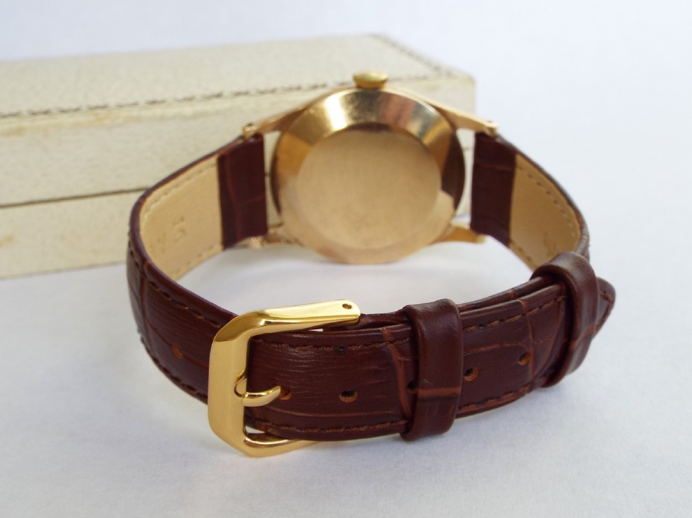  Gents 9ct gold Cyma watch for J W Benson, 1960 View V