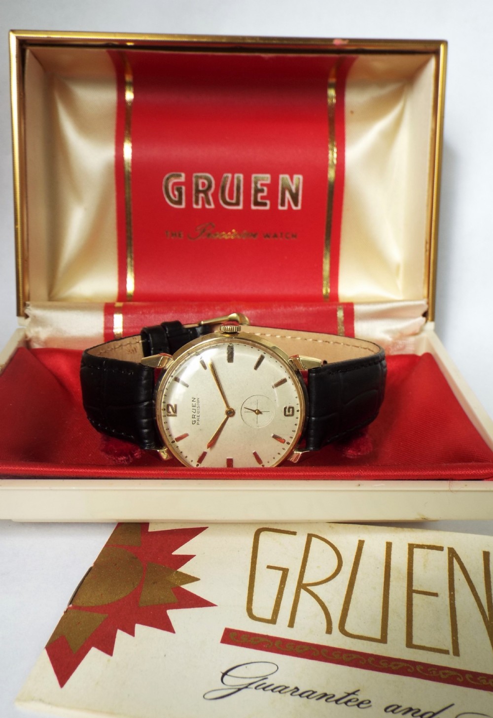 Gents boxed 1950s Gruen Precision wrist watch