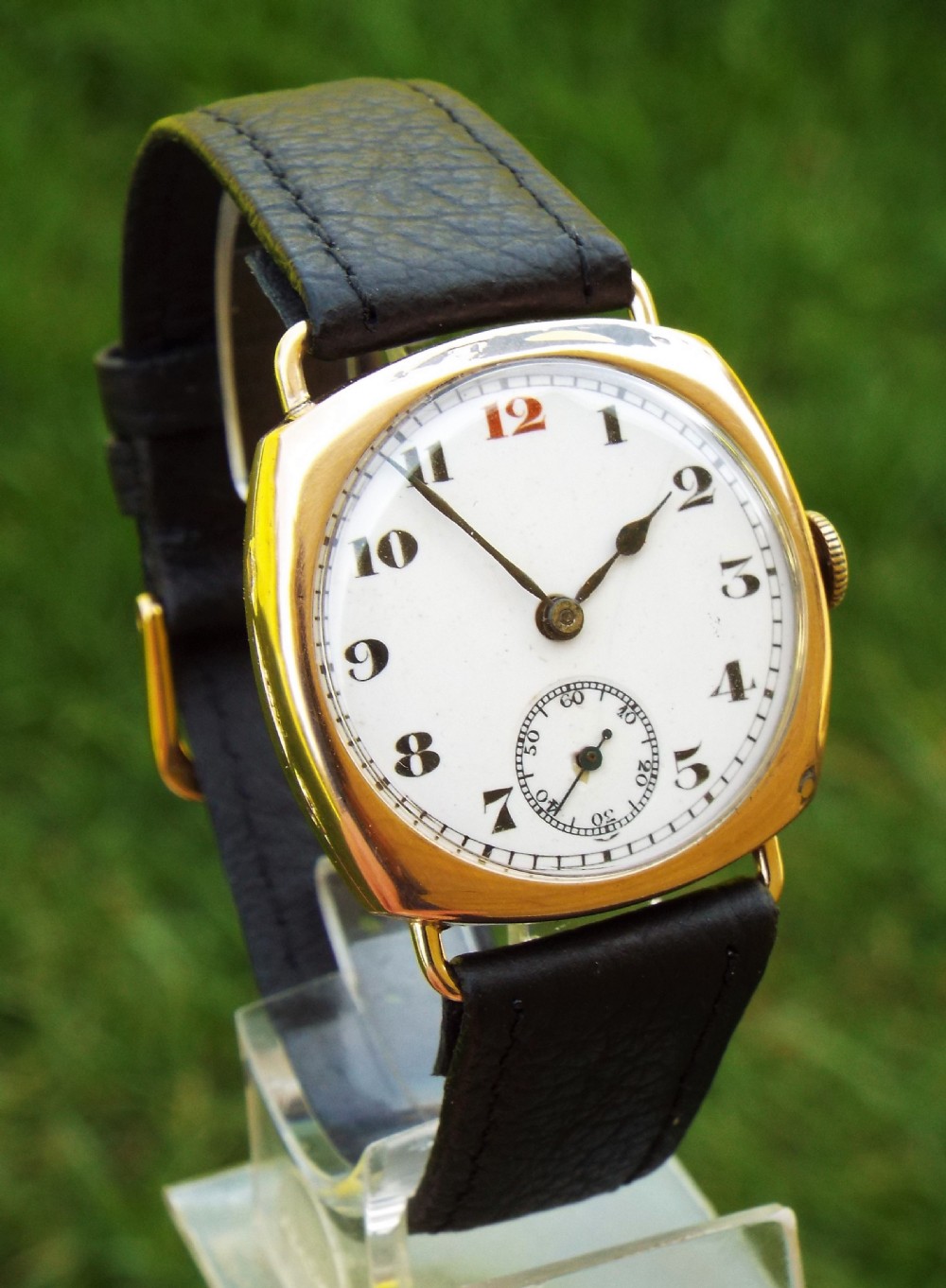 Gents 9ct rose gold cushion case wrist watch, 1929 View II