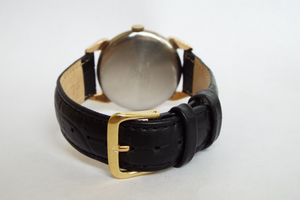 Gents 1950s Porta wrist watch View V