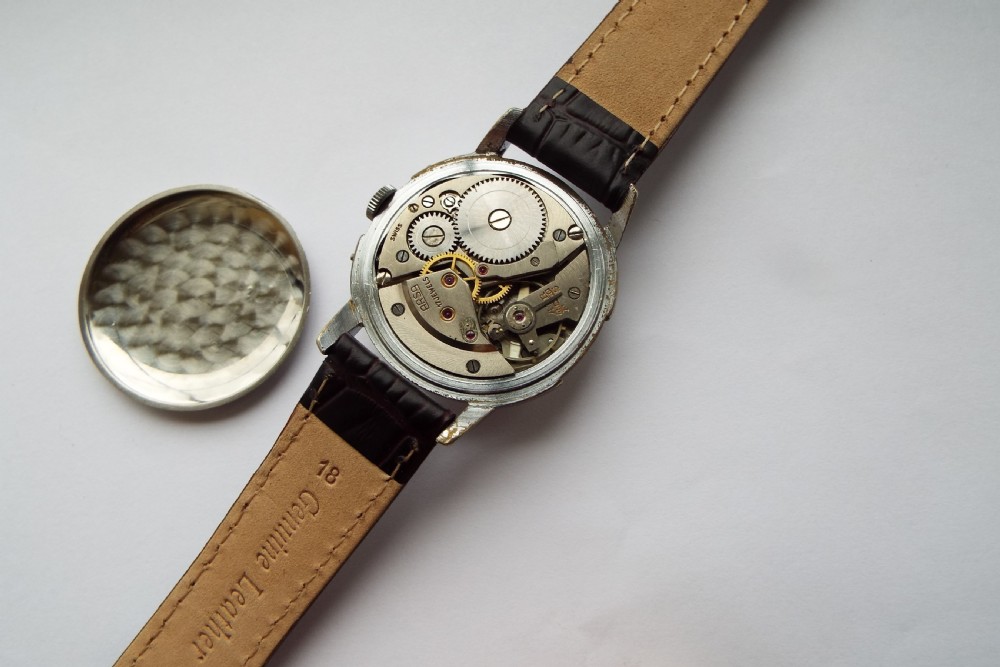 Gents 1940s Arsa triple date wrist watch View V