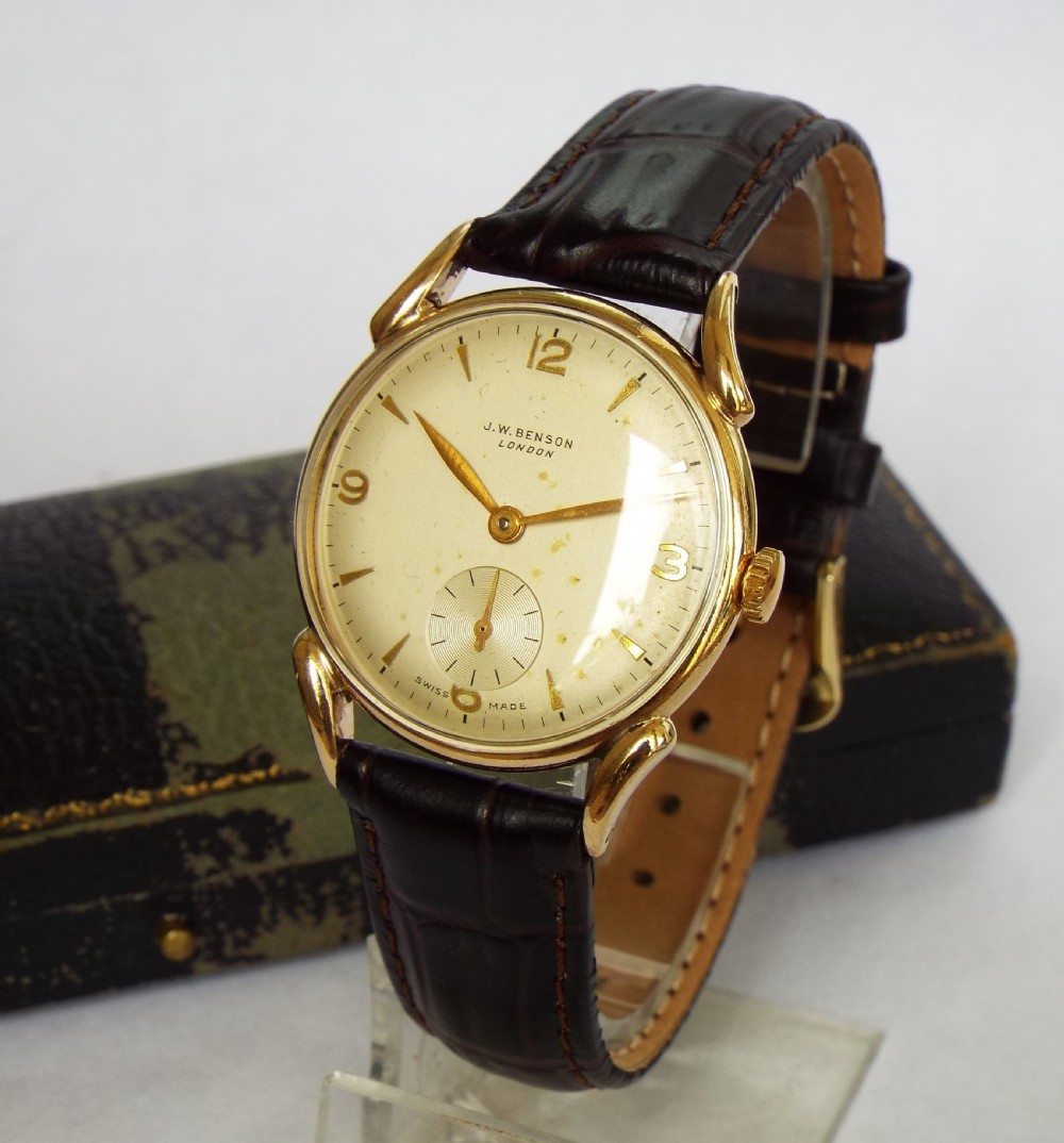 Gents boxed 9 carat gold wrist watch from J W Benson, 1954.