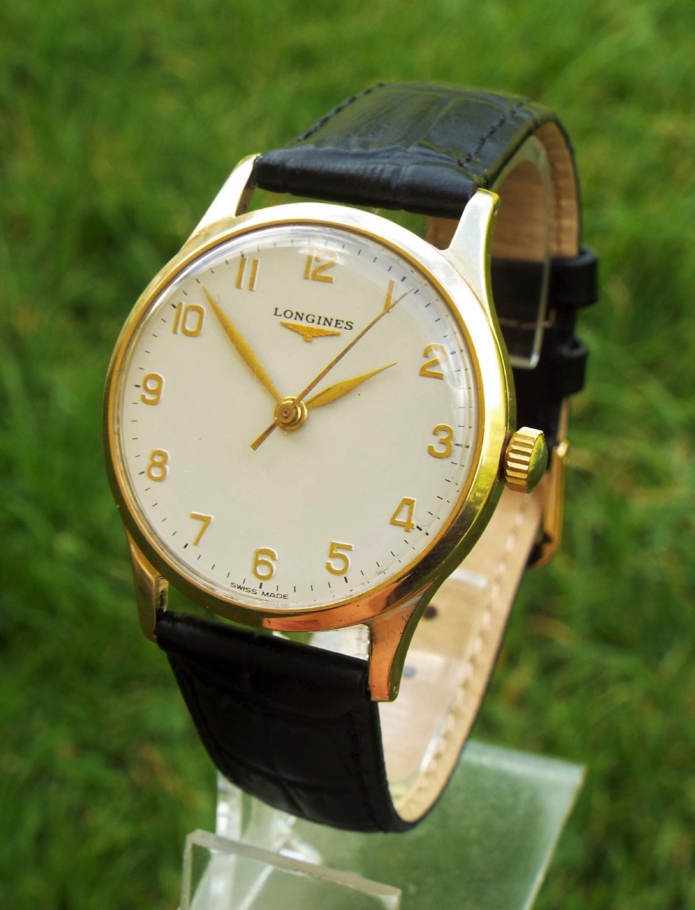 Gents 9 carat gold Longines wrist watch, 1960