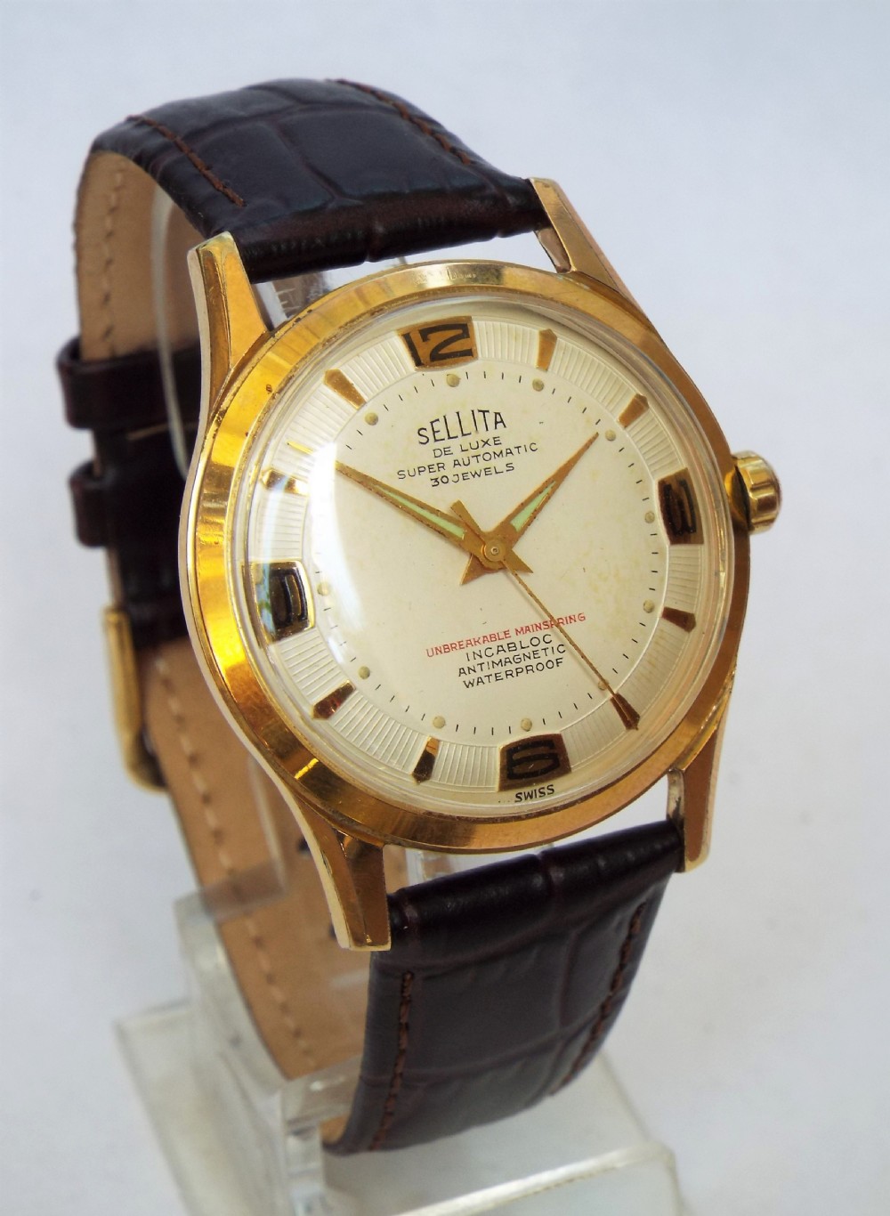 Gents 1950s Sellita De Luxe wrist watch View II