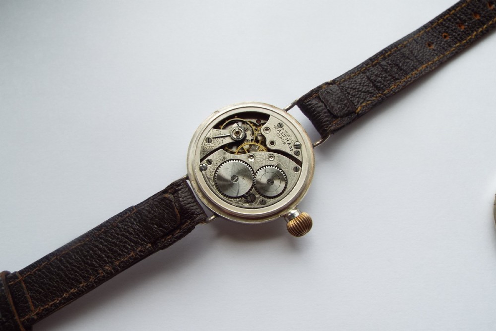 Gents antique silver Waltham wrist watch, 1915 View III