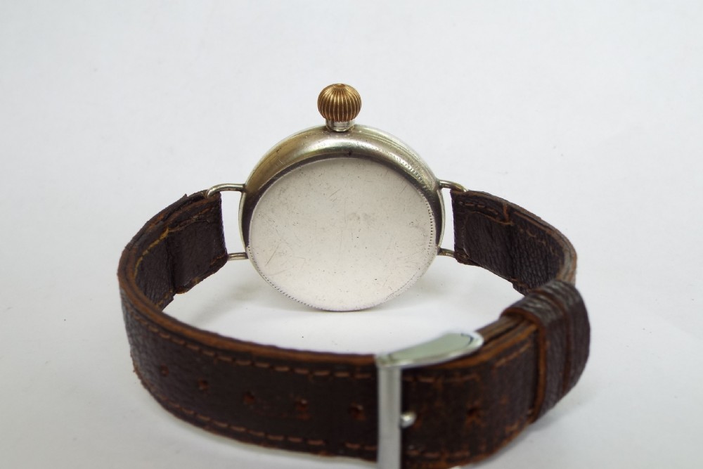 Gents antique silver Waltham wrist watch, 1915 View V