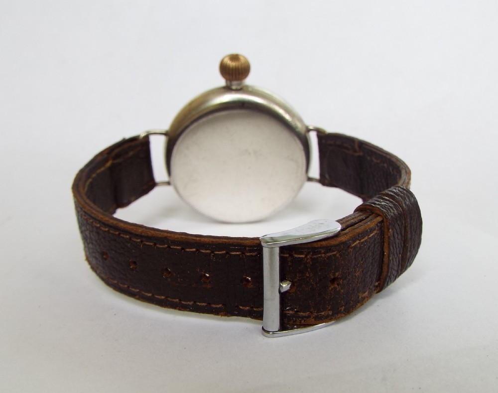 Gents antique silver Waltham wrist watch, 1915 View VI