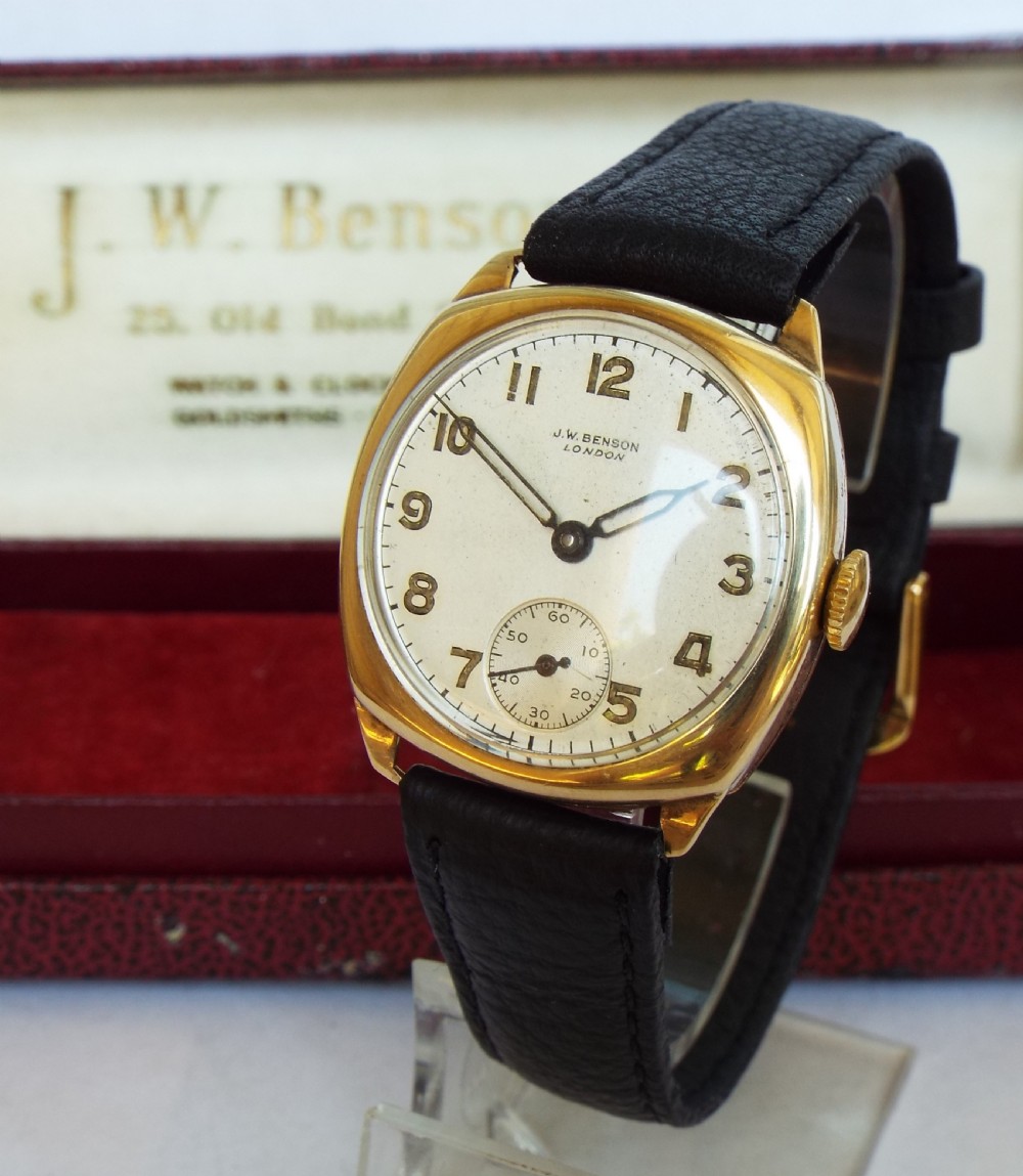 Gents boxed 9ct gold watch from J W Benson, 1948