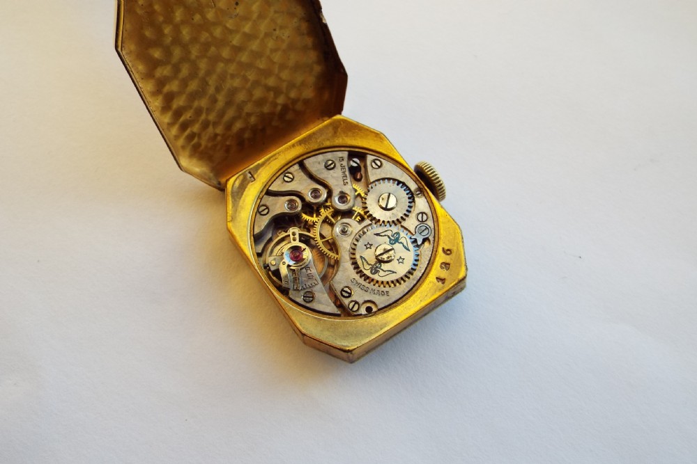 Gents 9ct gold Rotary wrist watch, 1929 View III