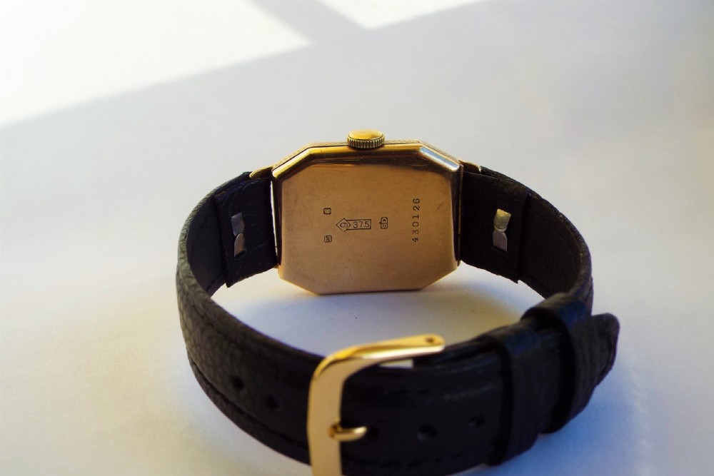 Gents 9ct gold Rotary wrist watch, 1929 View V