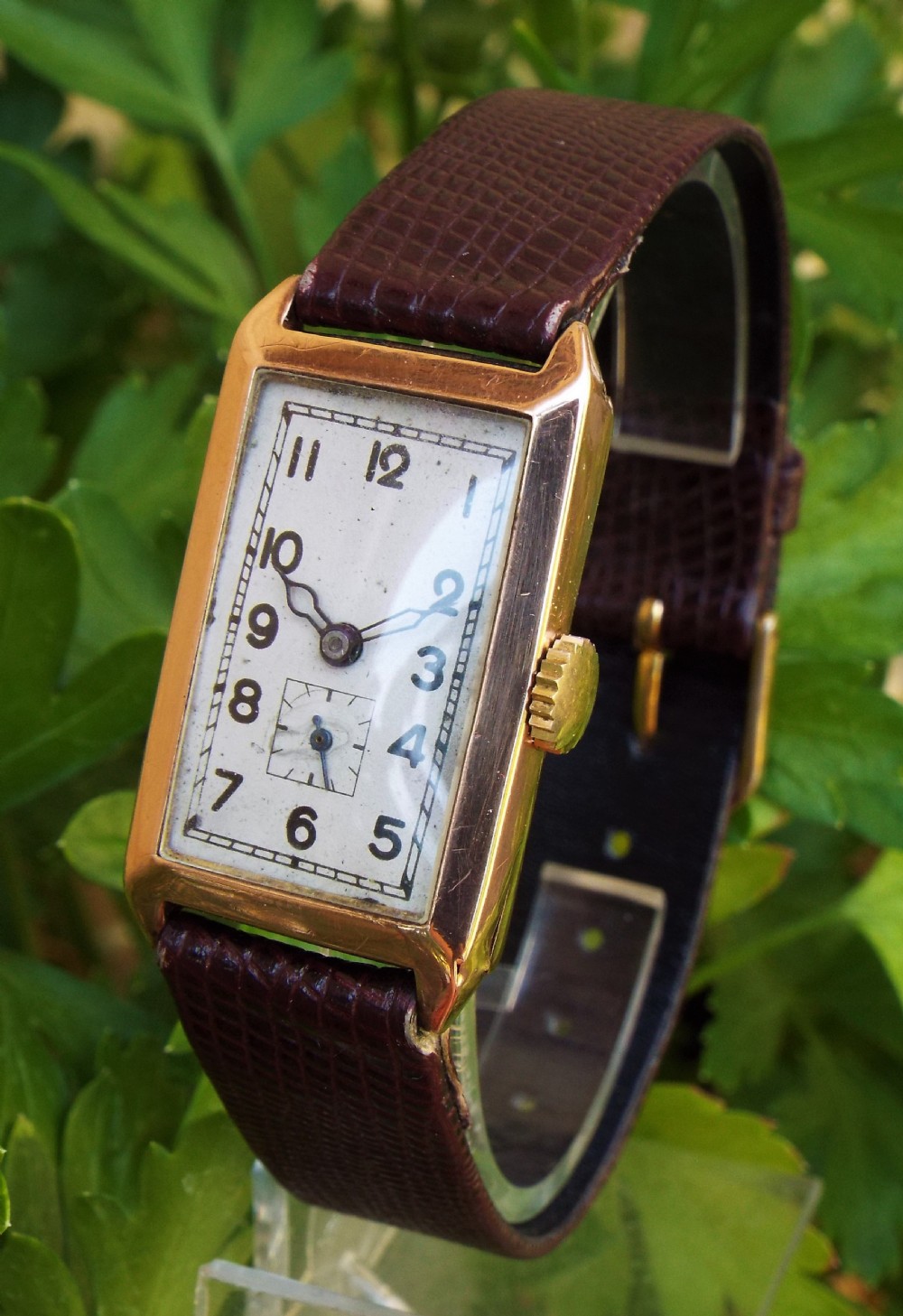 Mid-size 9ct rose gold wrist watch, 1928