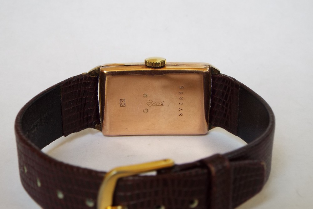 Mid-size 9ct rose gold wrist watch, 1928 View III
