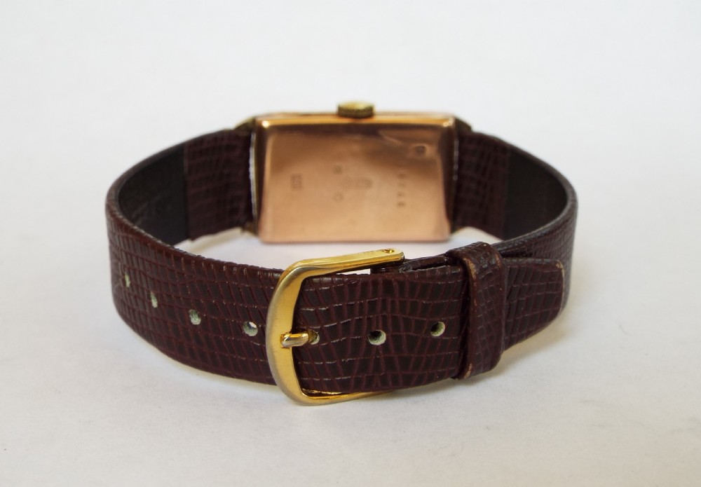 Mid-size 9ct rose gold wrist watch, 1928 View IV