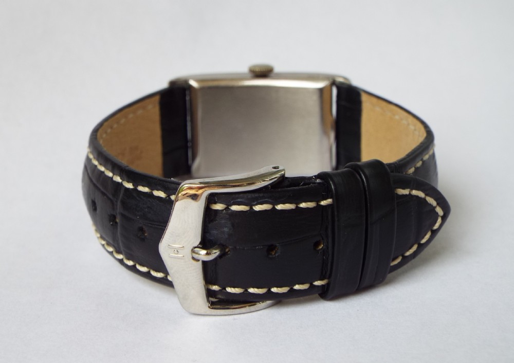Gents 1944 Longines wrist watch View V