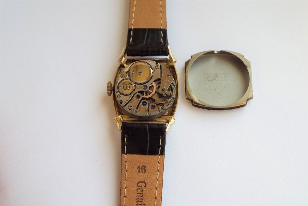 Gents 1950s Wittnauer wrist watch View III