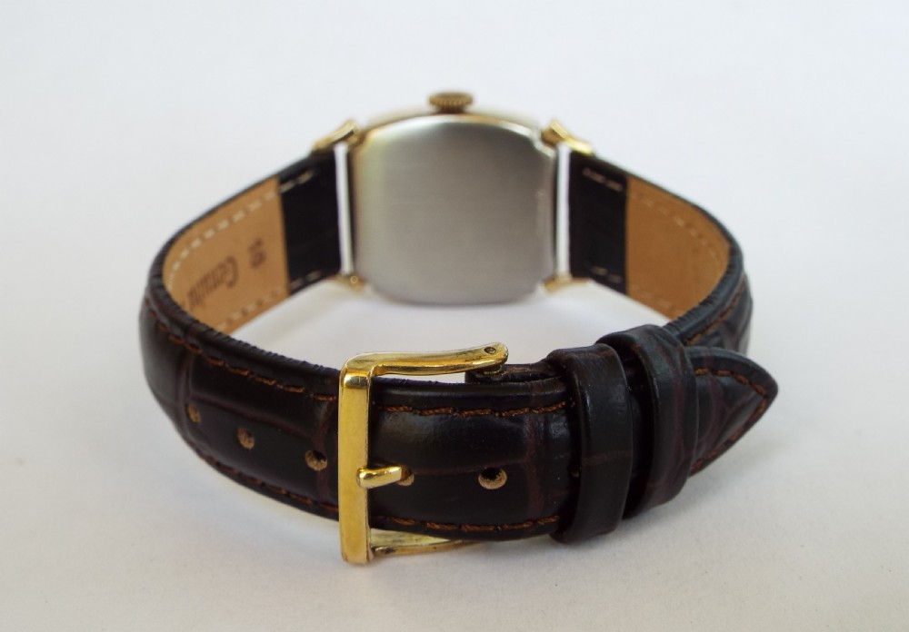 Gents 1950s Wittnauer wrist watch View V