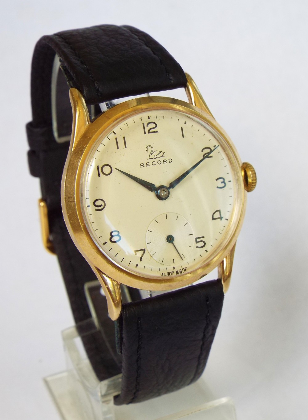 Gents 9 carat gold Record wrist watch, 1958 View II