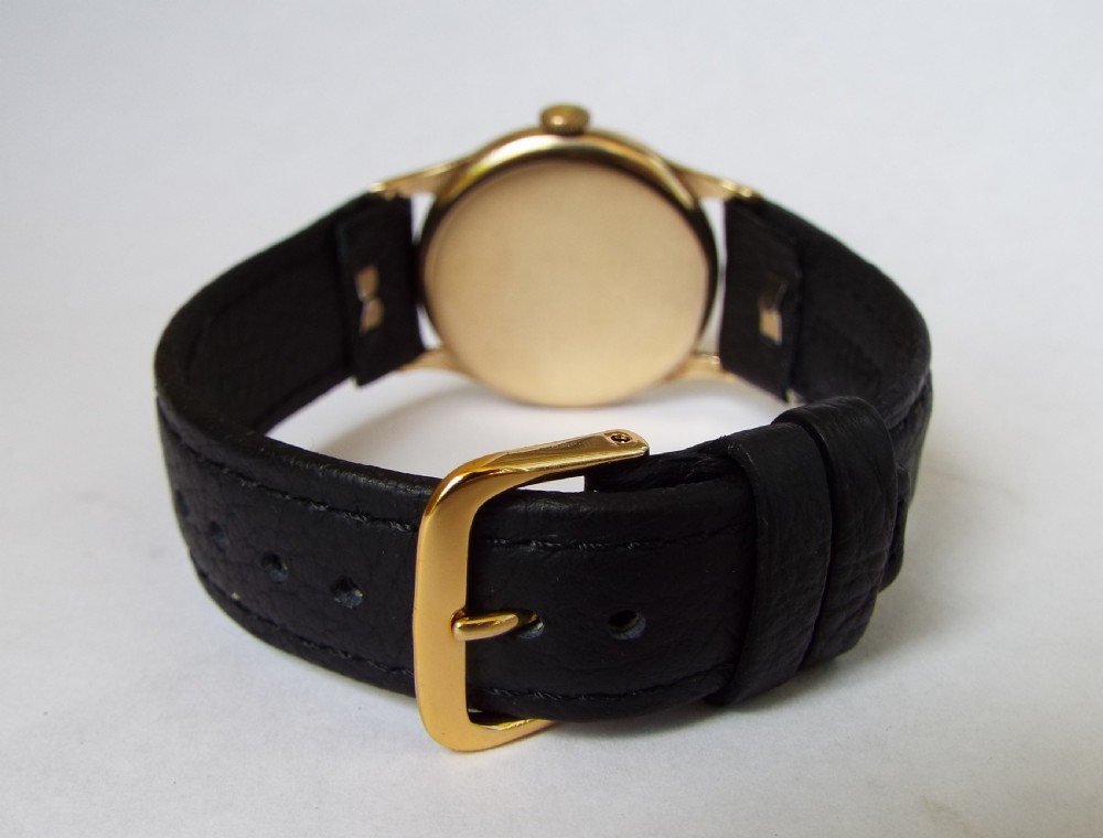 Gents 9 carat gold Record wrist watch, 1958 View IV