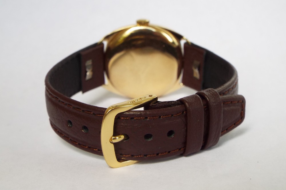 Gents 9 carat gold Cyma wrist watch, 1938 View IV