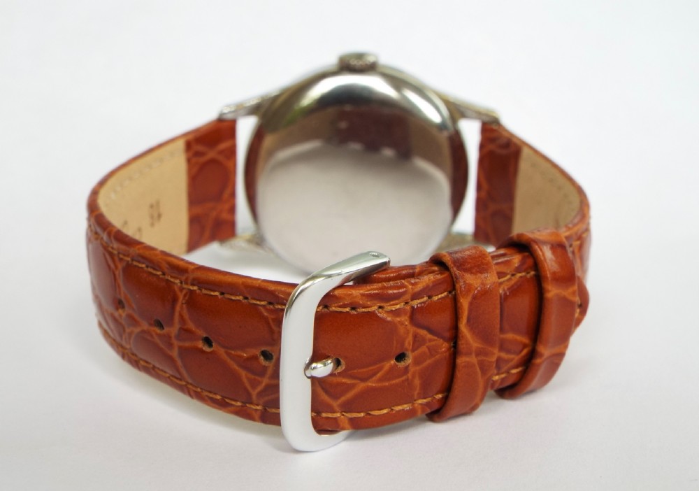 Gents Omega wrist watch, circa 1943 View III