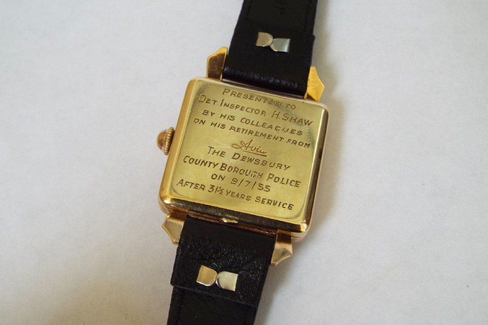 Gents boxed 1950s Avia wrist watch View VI