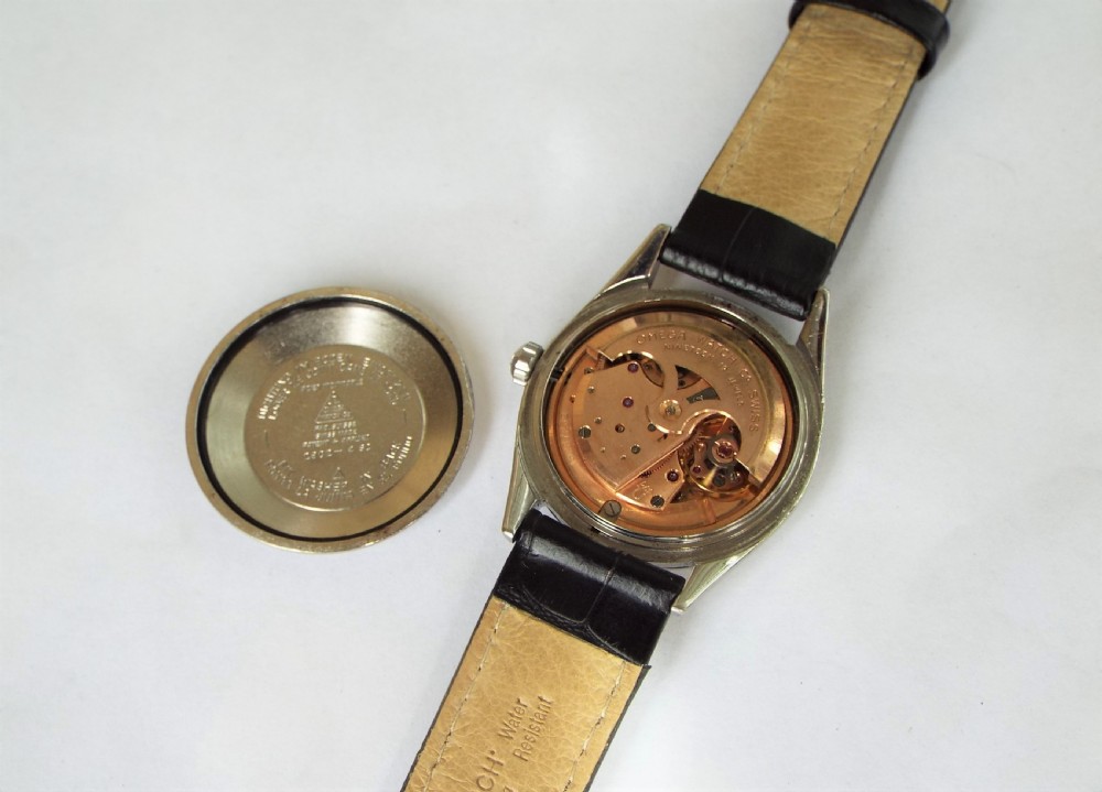 Gents Omega Seamaster automatic wrist watch, 1958 View V