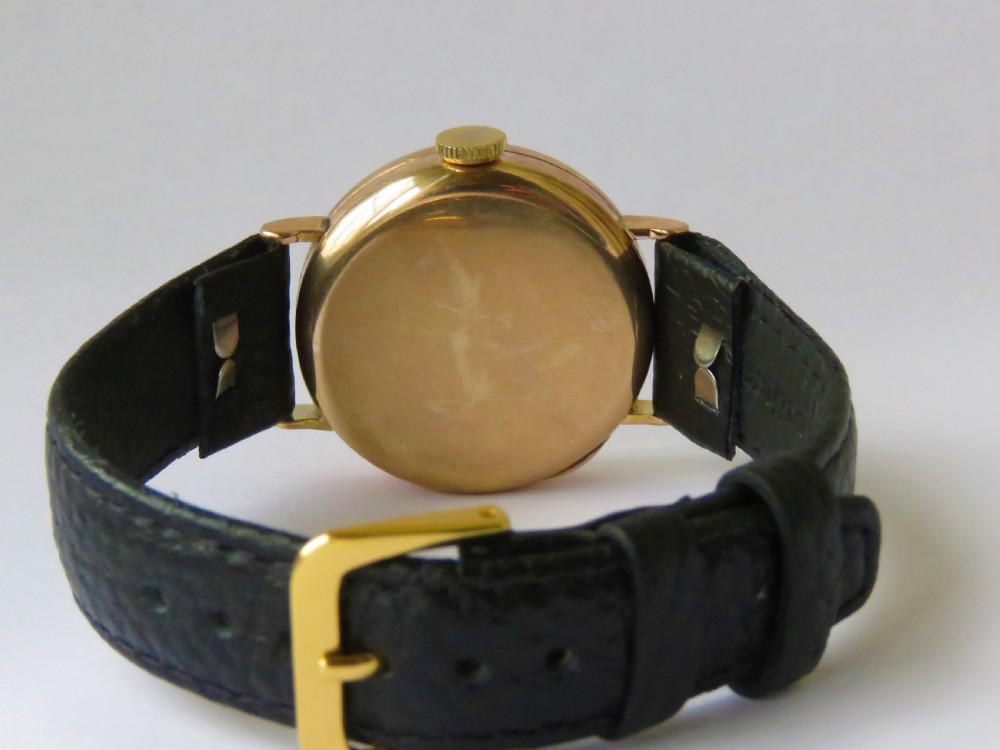Gents 9ct gold wrist watch, 1939 View III