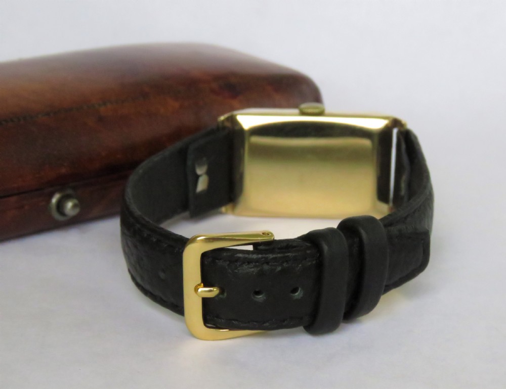 Gents 1934 9ct gold Rone Sixteen wrist watch View VII