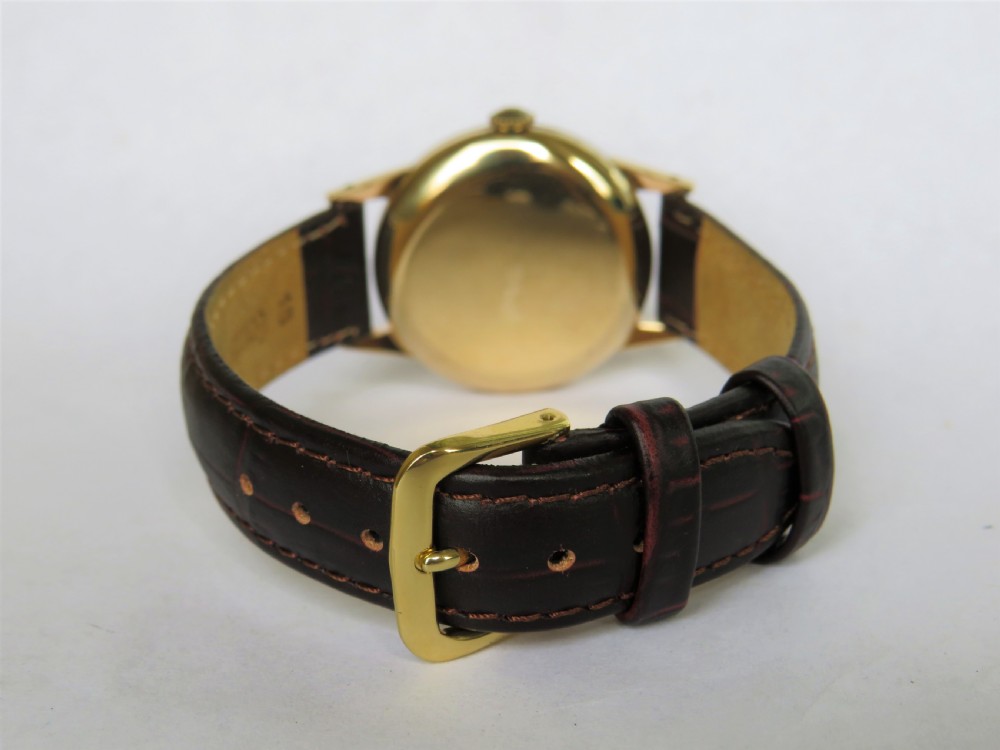 Gents 9ct gold Roamer Premier 1958 super condition View II