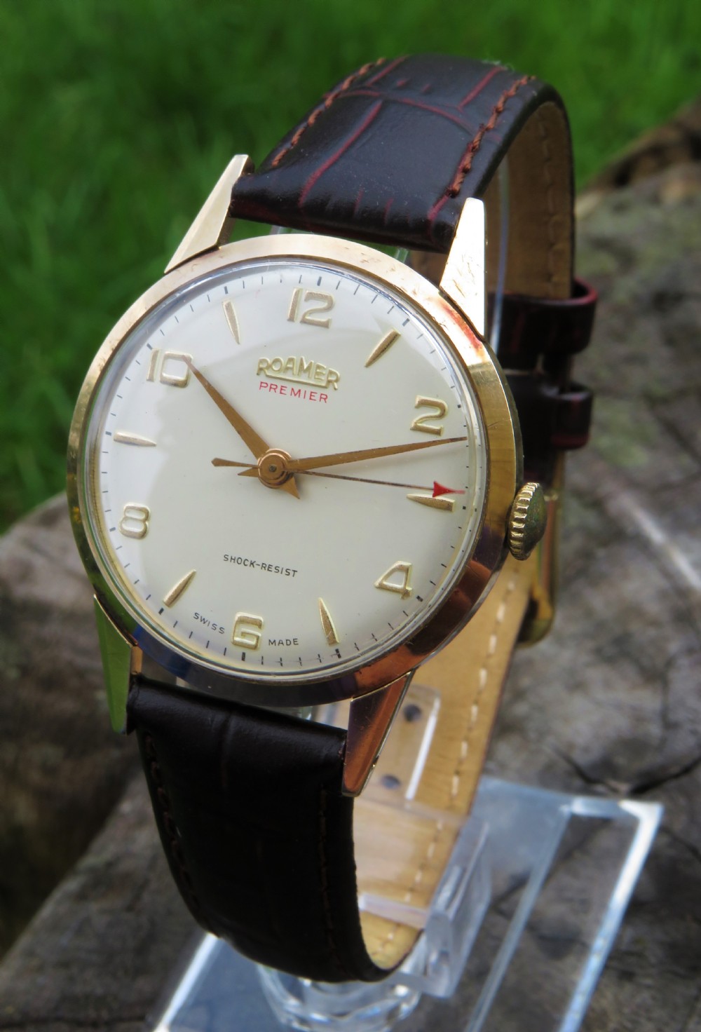 Gents 9ct gold Roamer Premier 1958 super condition View V