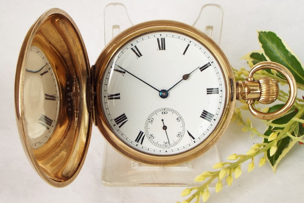 Antique 1903 Waltham full hunter pocket watch.