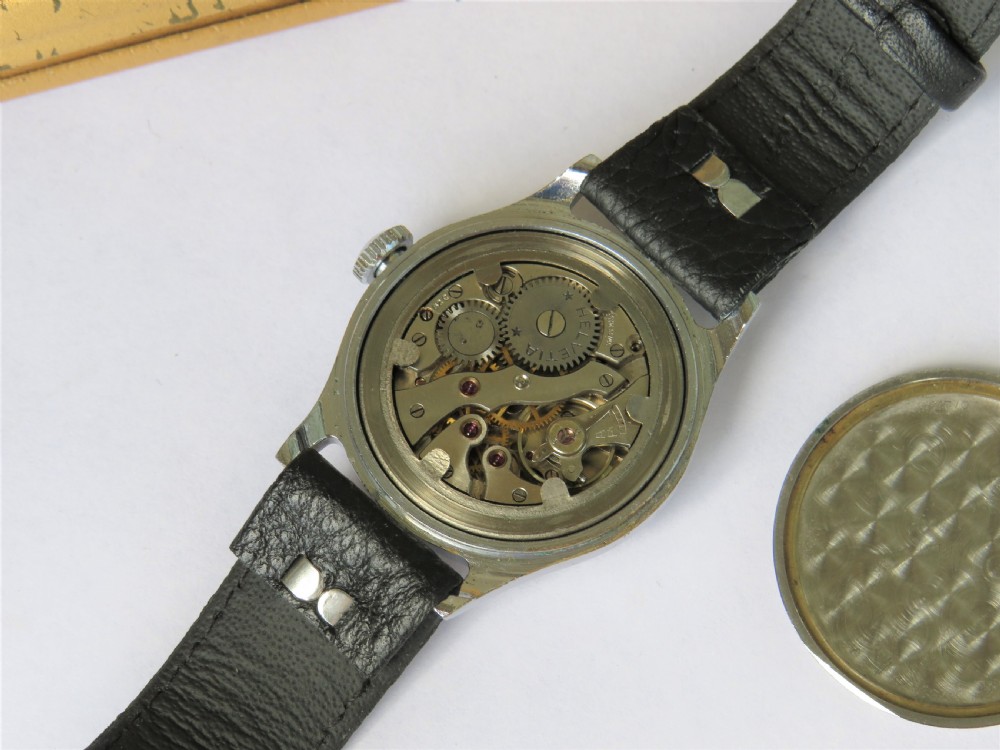 Gents 1940s Helvetia wrist watch View VI