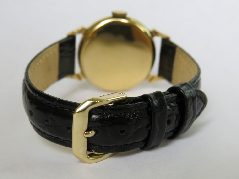 Gents 1940s Smiths wrist watch for Thomas Russell View IV