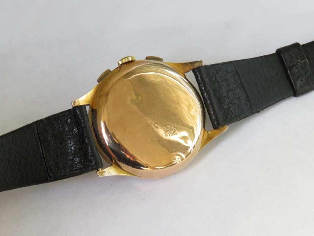 Gents 1950s 18ct gold chronograph wristwatch View III