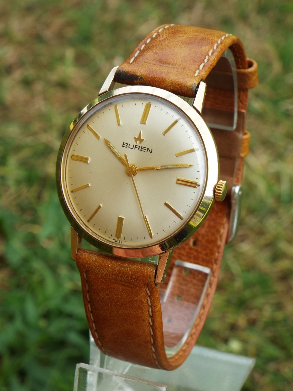 Gents 9ct gold Buren wrist watch, 1966