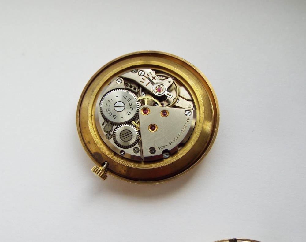 Gents 9ct gold Buren wrist watch, 1966 View IV