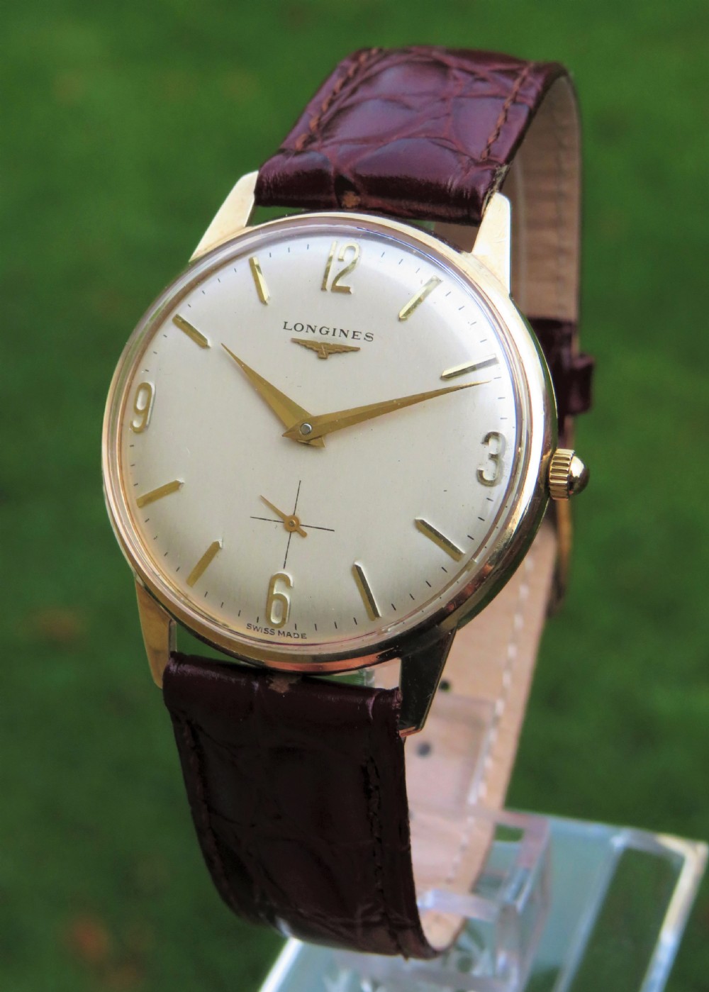 Gents 9ct gold Longines wrist watch, 1965 View II