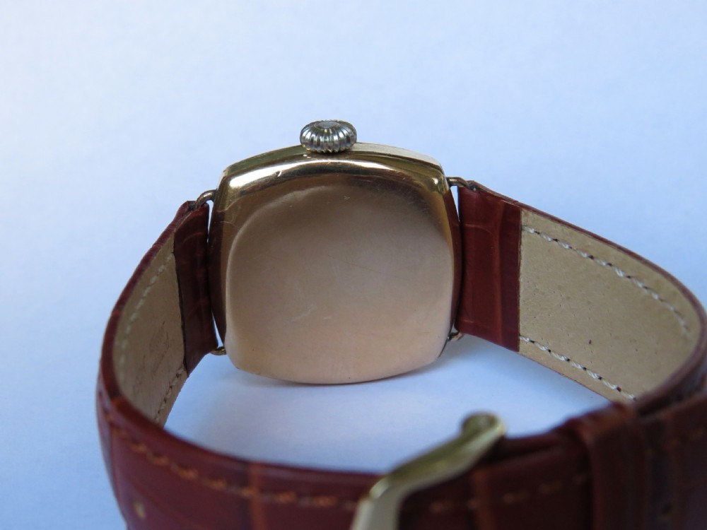 Gents 1920s Ingersoll wristwatch View III