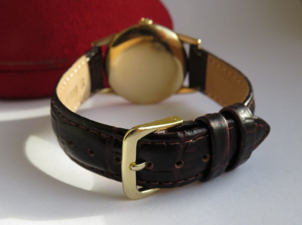 Gents 9ct gold Cyma wrist watch, 1956 View III