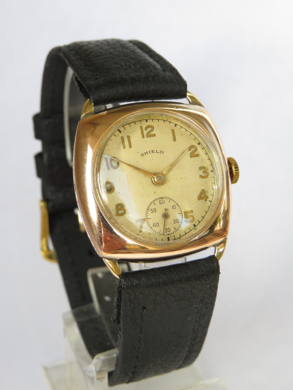 9ct gold Shield wrist watch, 1945