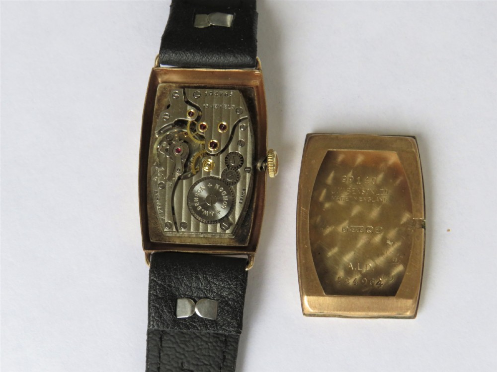 Gents boxed 9ct gold wristwatch from J W Benson View IV