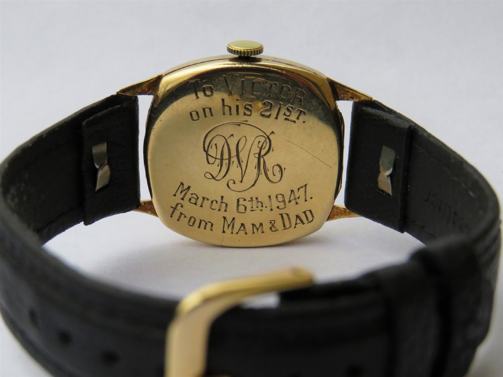 9ct gold Invicta mid-size wrist watch by Seeland Watch Co View IV