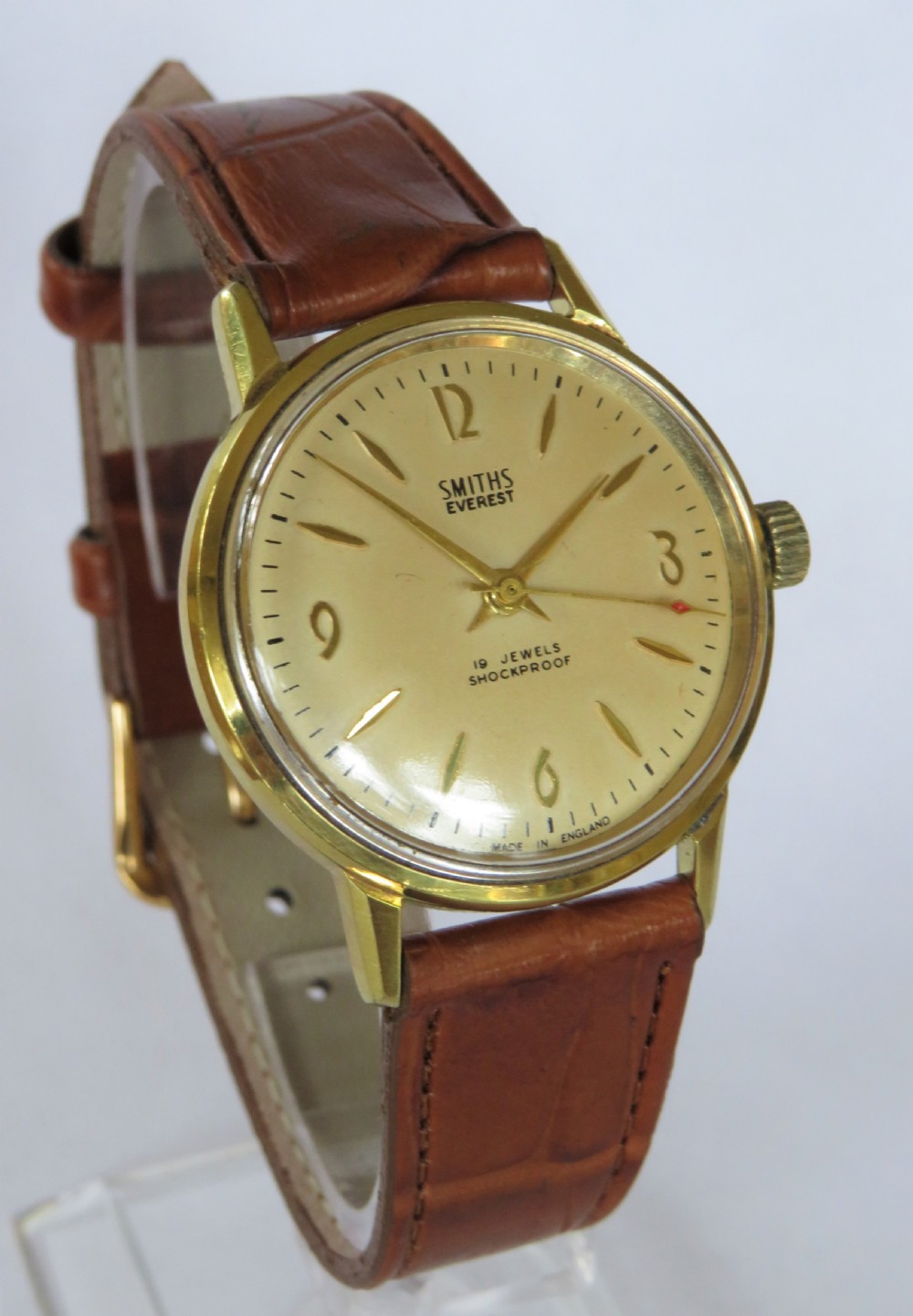 Gents 1960s Smiths Everest wristwatch View II