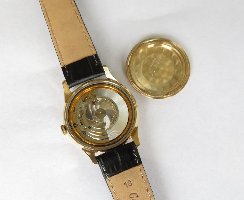 Gents boxed 9ct gold Garrard automatic wrist watch, 1968 View IV