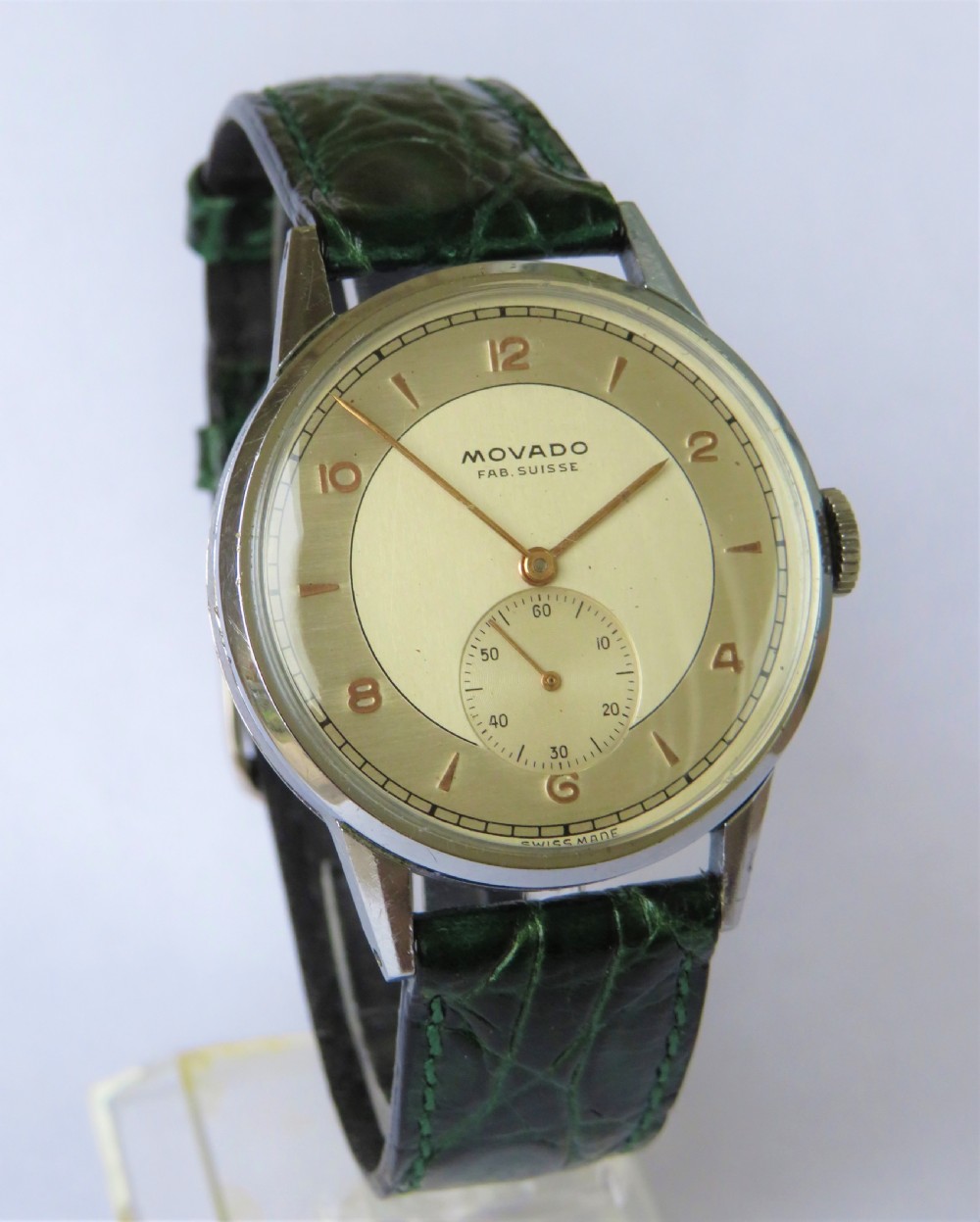 Gents late 1940s Movado wrist watch View III