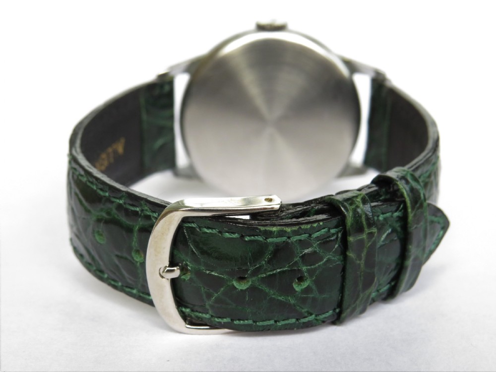 Gents late 1940s Movado wrist watch View V